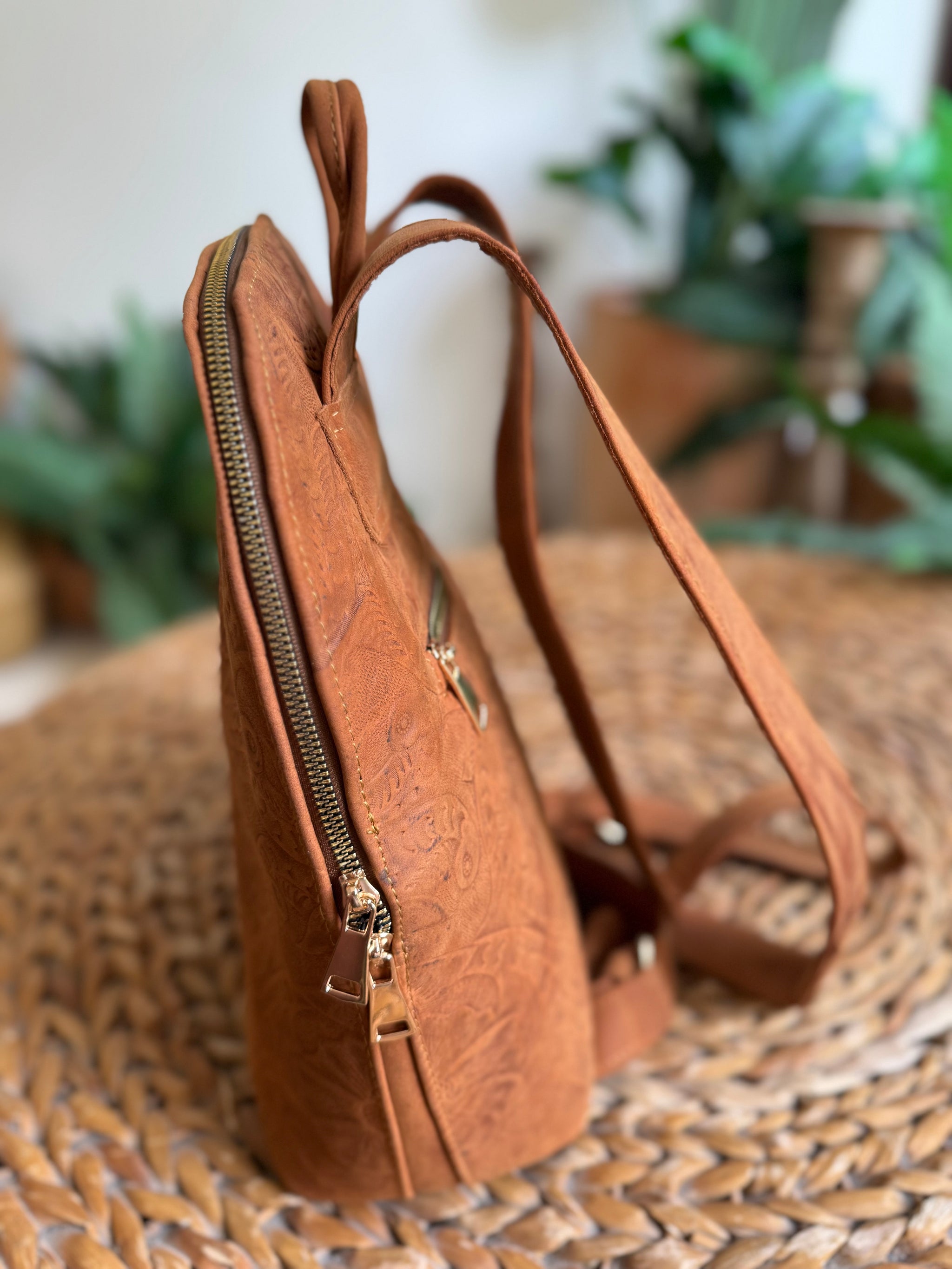 Mar Backpack - Stamped Vintage Brown | Stylish, Designer  display picture 1