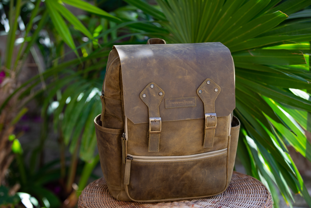 Roam Backpack - Muted Sage