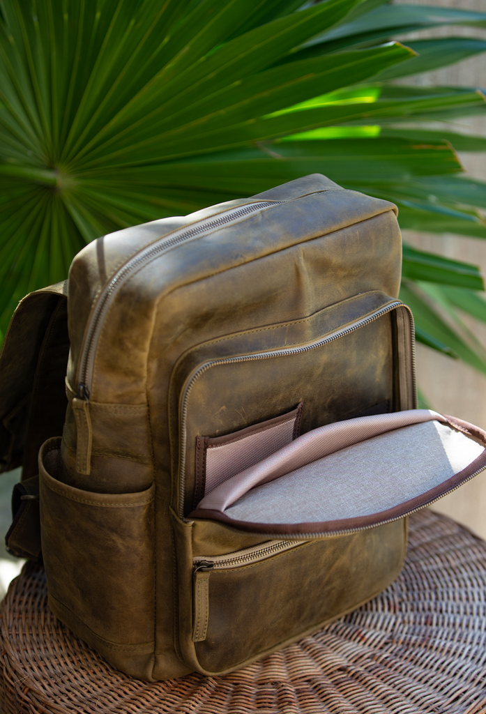 Roam Backpack - Muted Sage