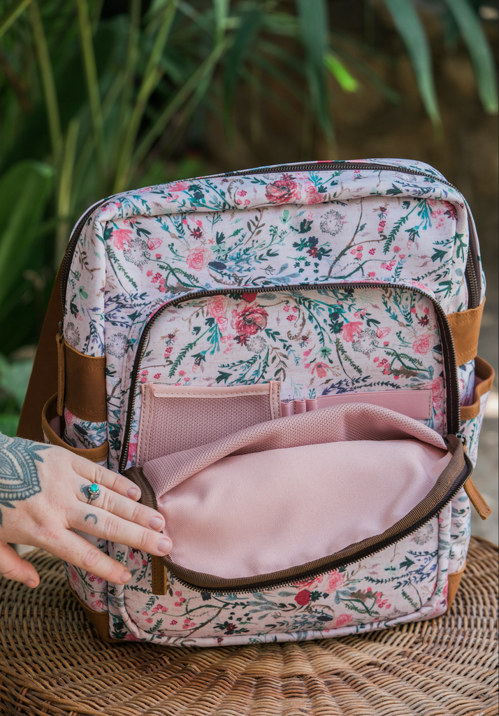 Roam Backpack - Blush Fable