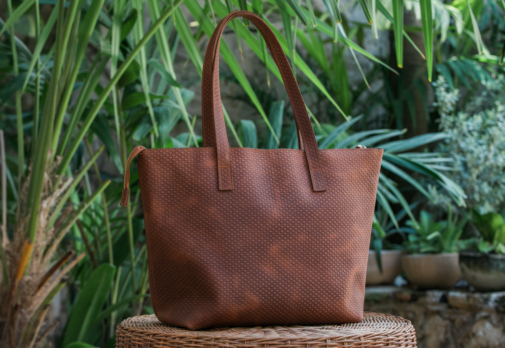 Merida - Vintage Brown Weave Texture