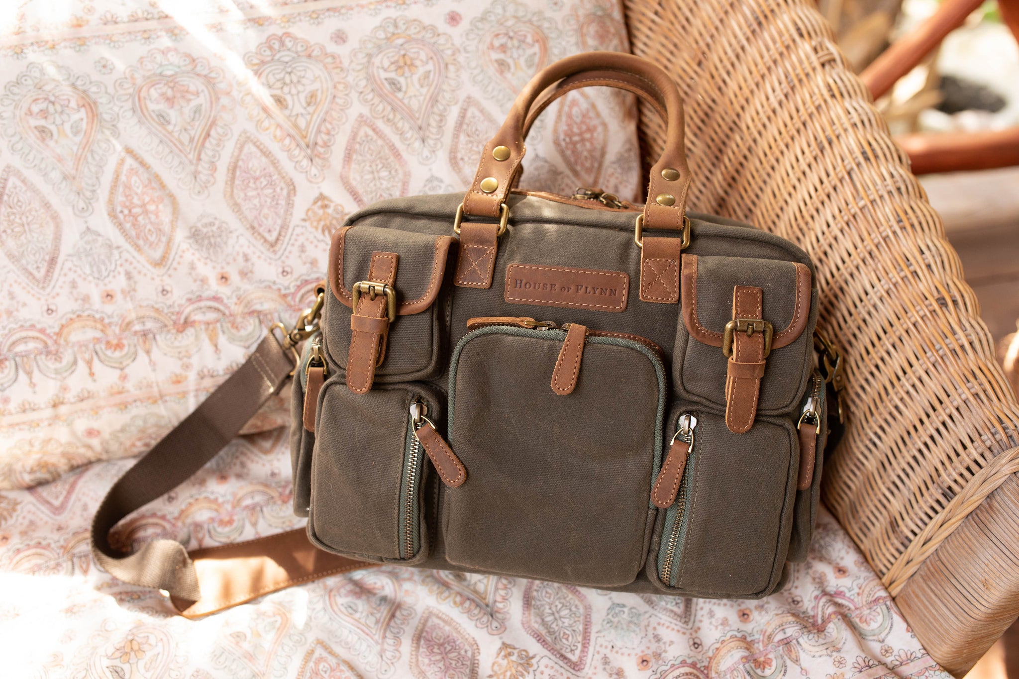 Mini Evermore - Forest Folk | Stylish, Designer Camera Bags for