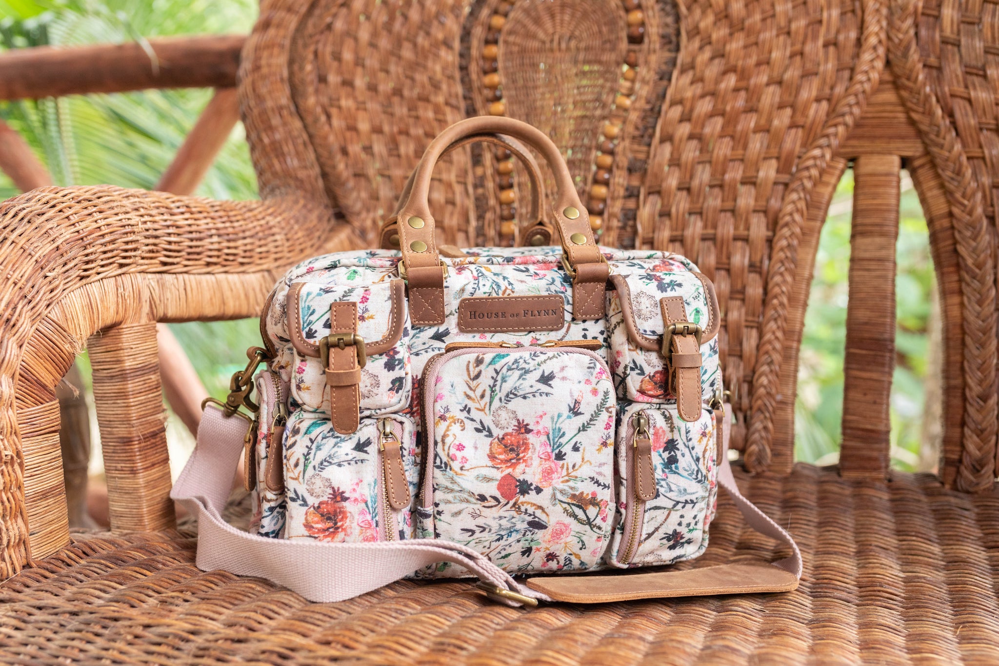 Mini Evermore - Blush Fable | Stylish, Designer Camera Bags for